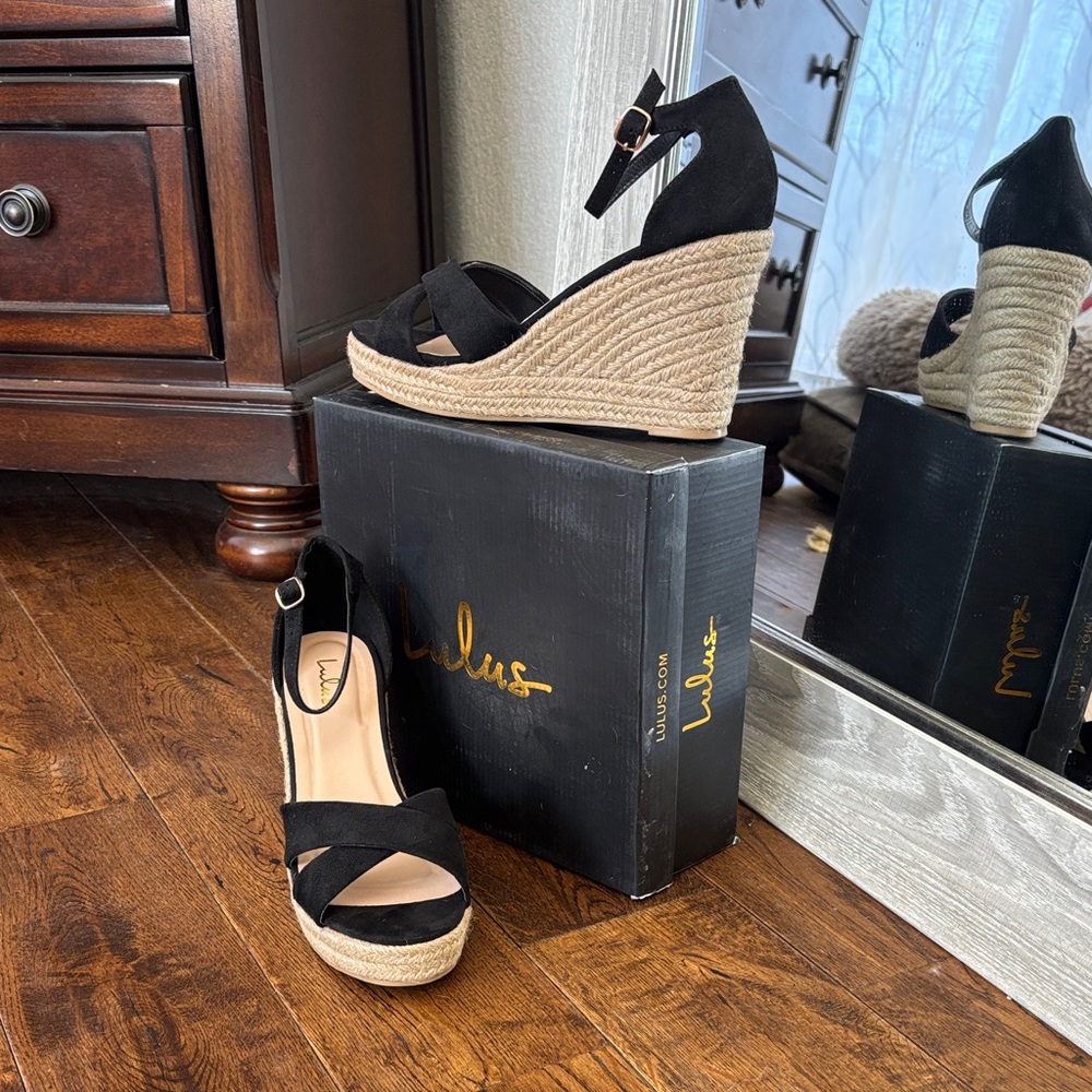 Lulu's Black and Tan Wedge Espadrilles